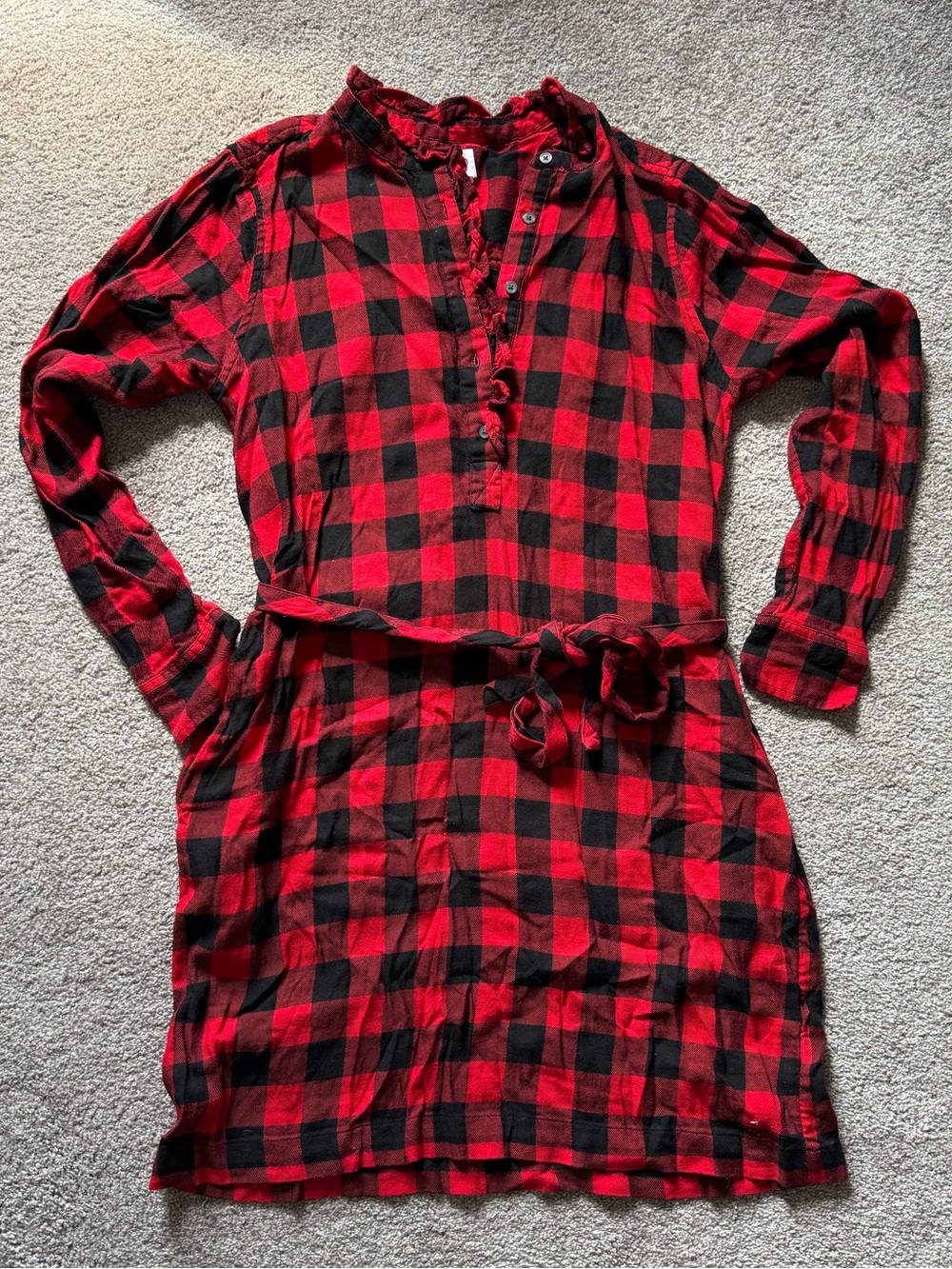GAP Women’s Shirtdress, Red and Black Buffalo Plaid Flannel with Pockets, Medium